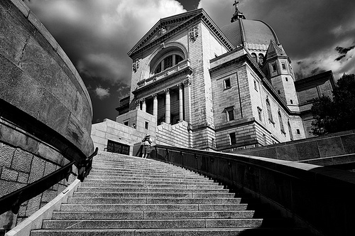 Entrée vers l'oratoire St-Joseph (Montreal)