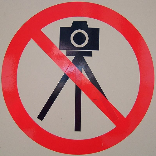 No tripods [squared circle]