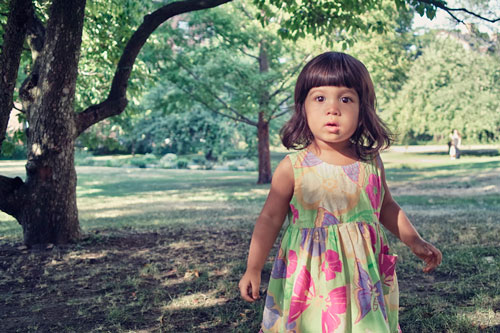 Portrait photo with a shallow depth of field, taken using a large sensor compact camera