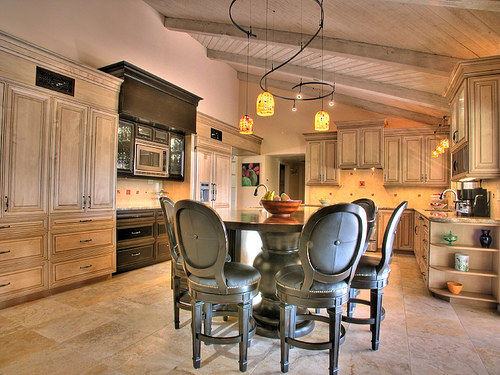 Great Kitchen in HDR real estate photograph