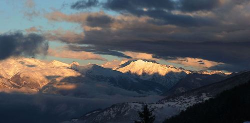 Sunset Mountains II, 'fixed' by cropping