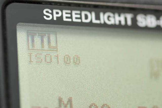 TTL exposure mode indicated on speedlight flash's LCD